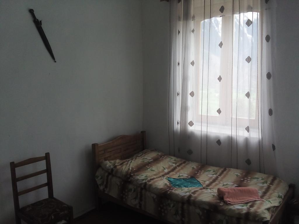 Guest House Murkvam Tvebishi Ngoại thất bức ảnh