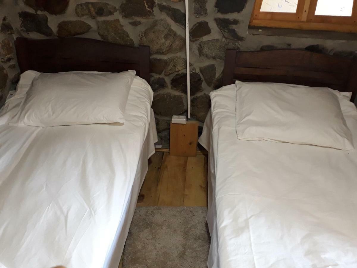 Guest House Murkvam Tvebishi Ngoại thất bức ảnh